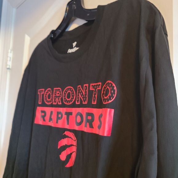 Toronto Raptors Fanatics Longsleeve Shirt Mens Size XL - Picture 2 of 6